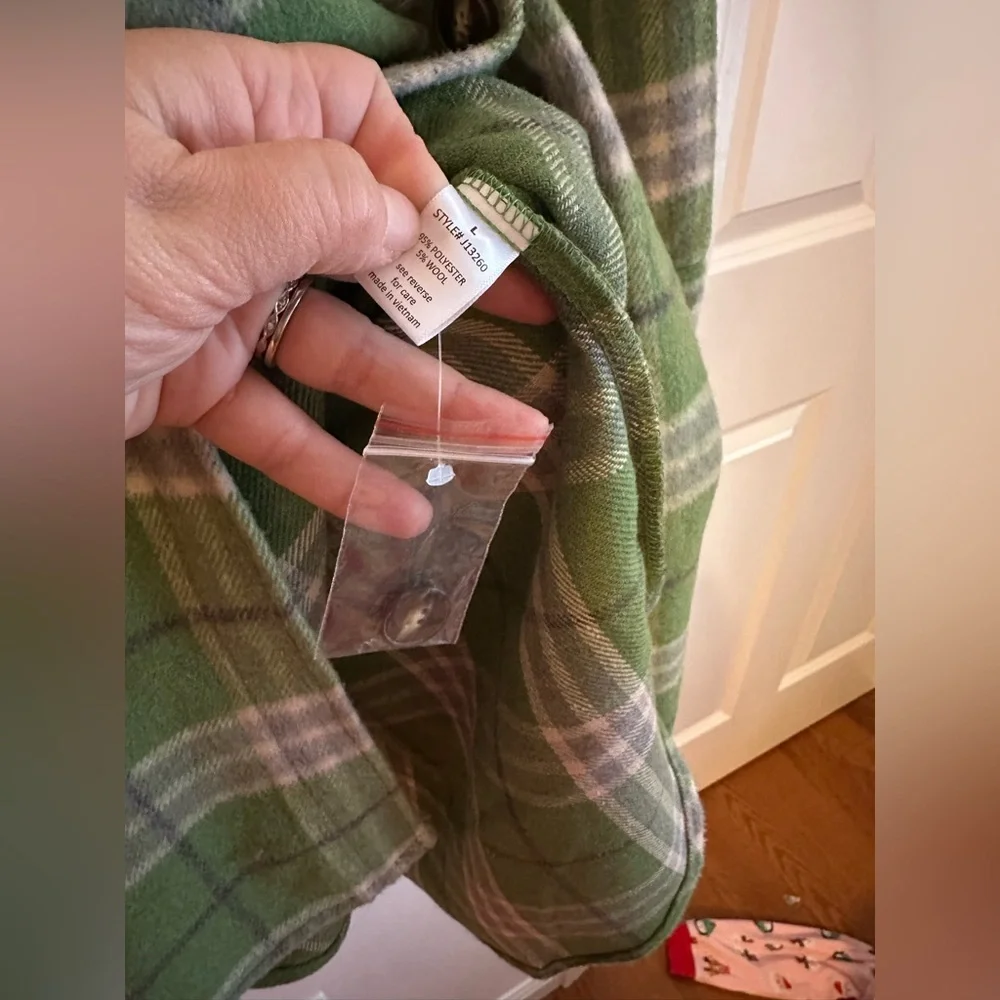 Green Plaid Women's Shacket - Picture 4 of 5